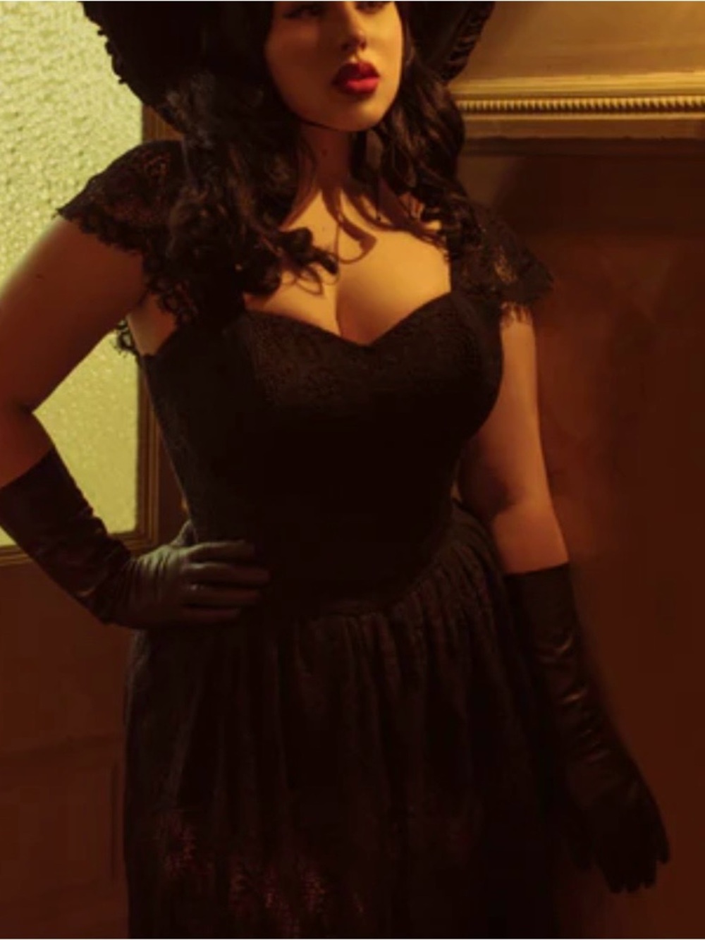 La Femme En Noir XS - Picture 3 of 6